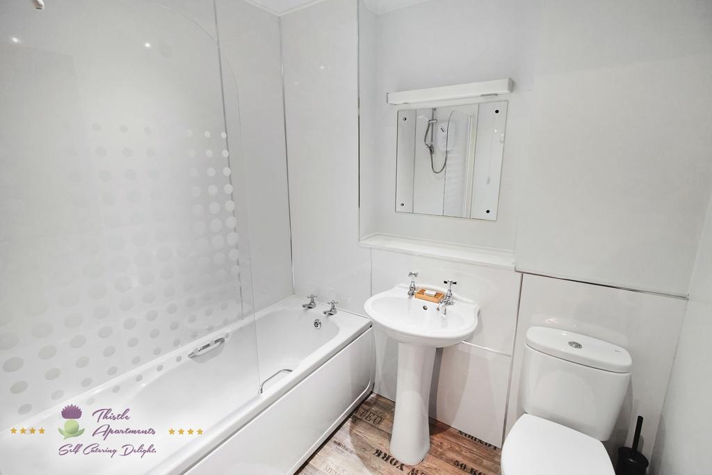 Thistle Apartments - Marischal Square Абърдийн Екстериор снимка