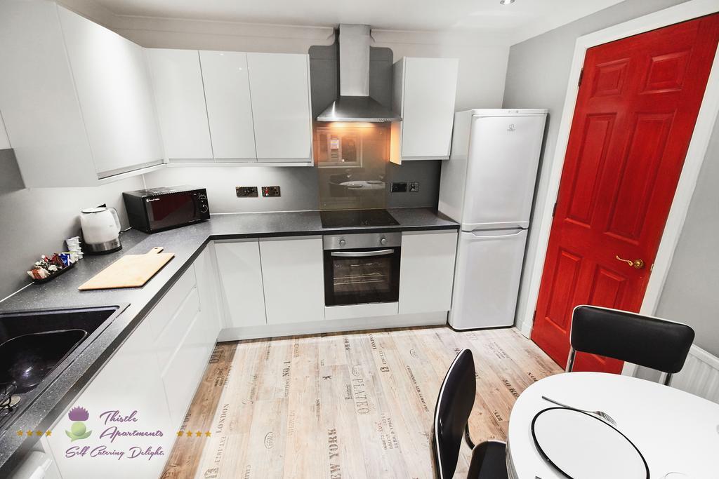 Thistle Apartments - Marischal Square Абърдийн Екстериор снимка